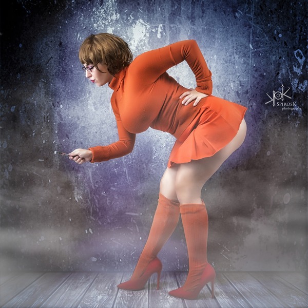 Yvaine Dazzling as Velma