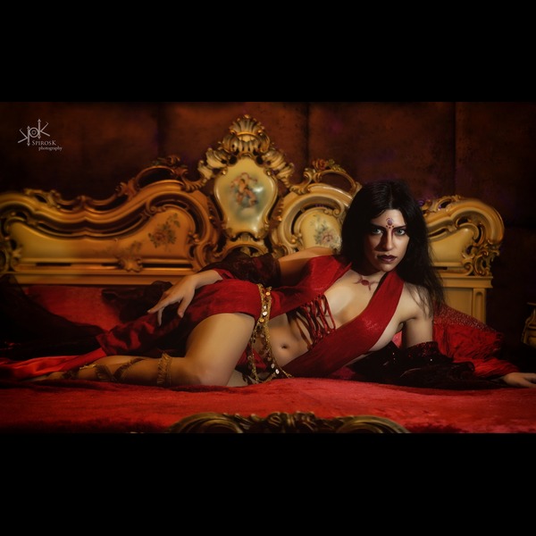 Ailiroy as Kaileena in a boudoir shoot